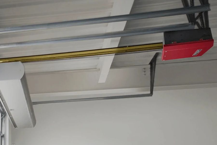 Enhance Business Efficiency with the Right Commercial Garage Door Opener