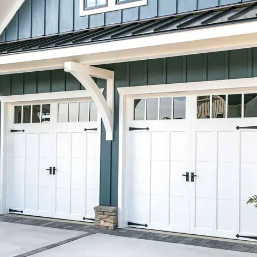 Many homeowners in Cinco Ranch face common garage door issues that can disrupt their daily routines