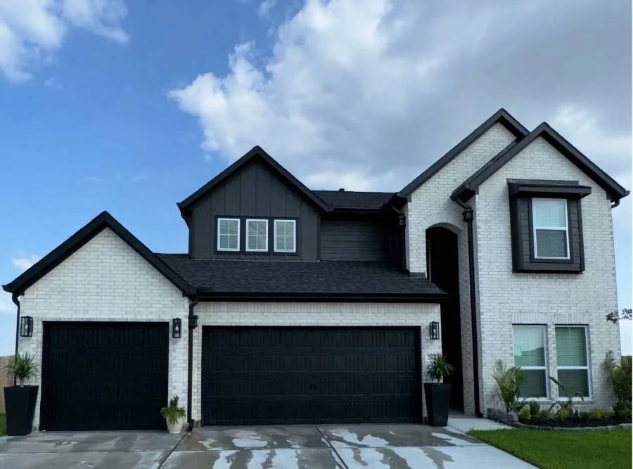 best garage door for houston heat and humidity